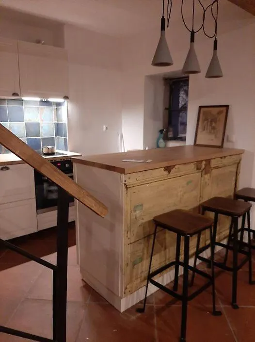 Le Gîte de la Batone Messimy-sur-Saone 0*,