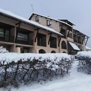 https://studio-cabine-pied-des-pistes.fr-provencehotel.com